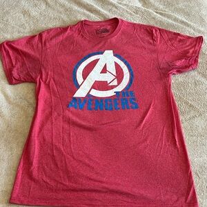 Gently worn, Marvel Avengers Assemble T-shirt, Size L